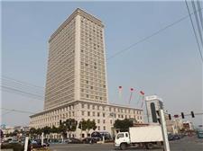 平湖白金汉爵大酒店