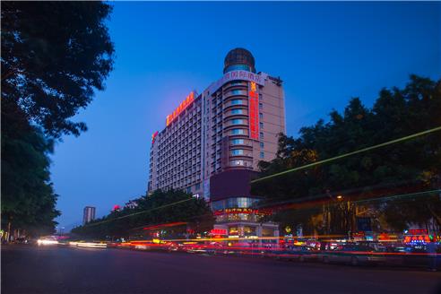 外观夜景
